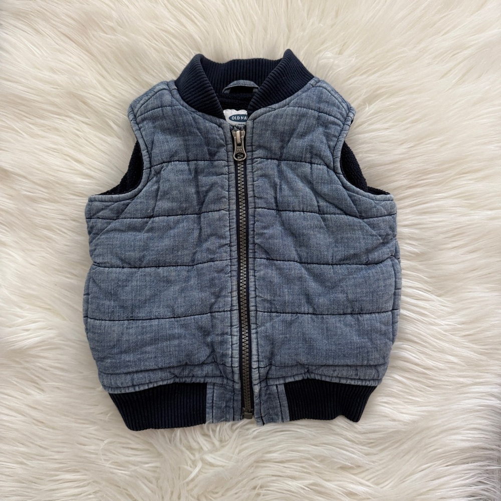 Old Navy Toddler Unisex Blue Chambray Denim Puffer Vest Size 12-18 Months